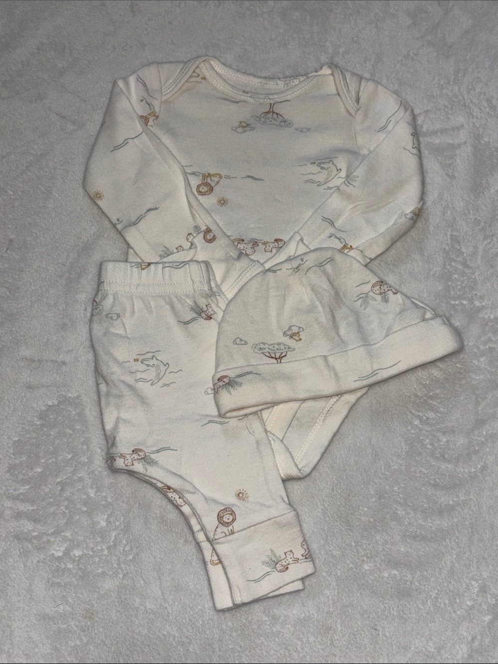 Carters gender Neutral Animal Print Baby Bodysuit & Pants Set - Cream